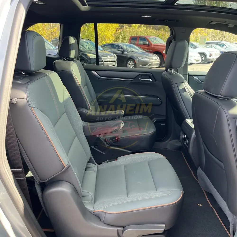 2025 GMC Acadia AT4
