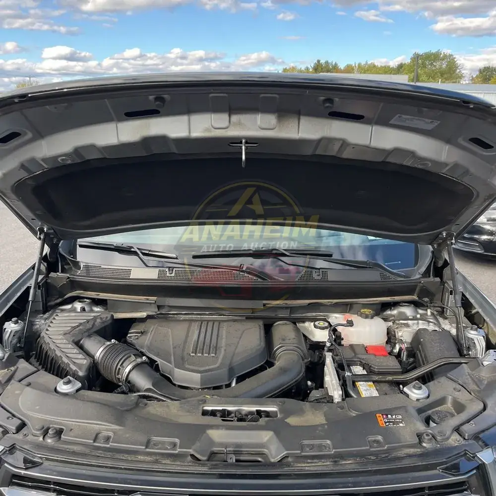 2025 GMC Acadia AT4