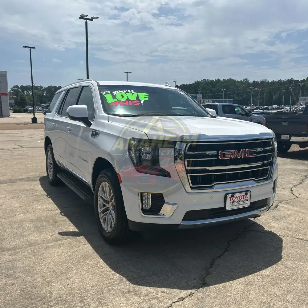 2023 GMC Yukon SLT