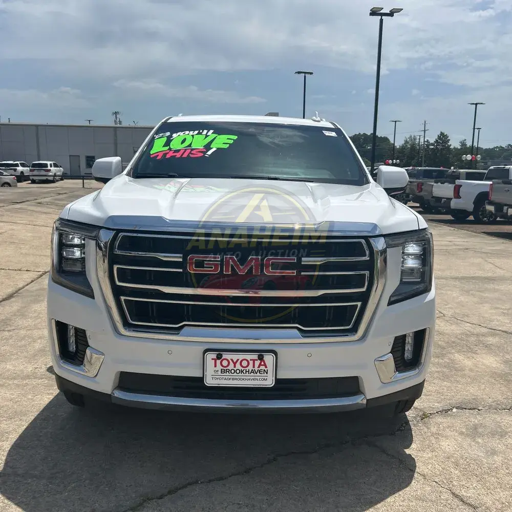 2023 GMC Yukon SLT