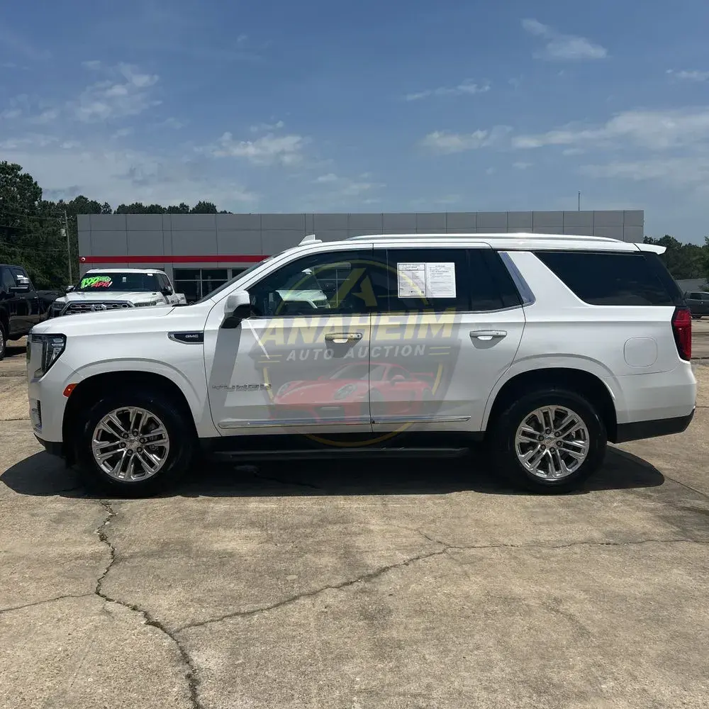2023 GMC Yukon SLT