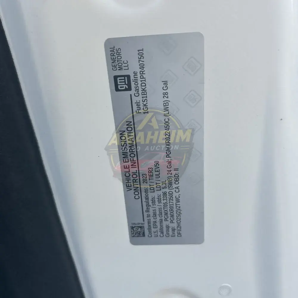 2023 GMC Yukon SLT