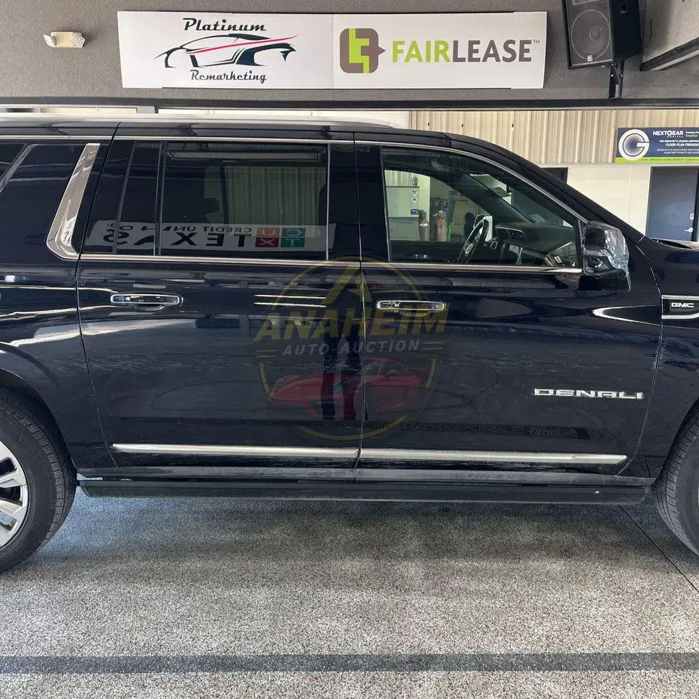 2023 GMC Yukon XL Denali