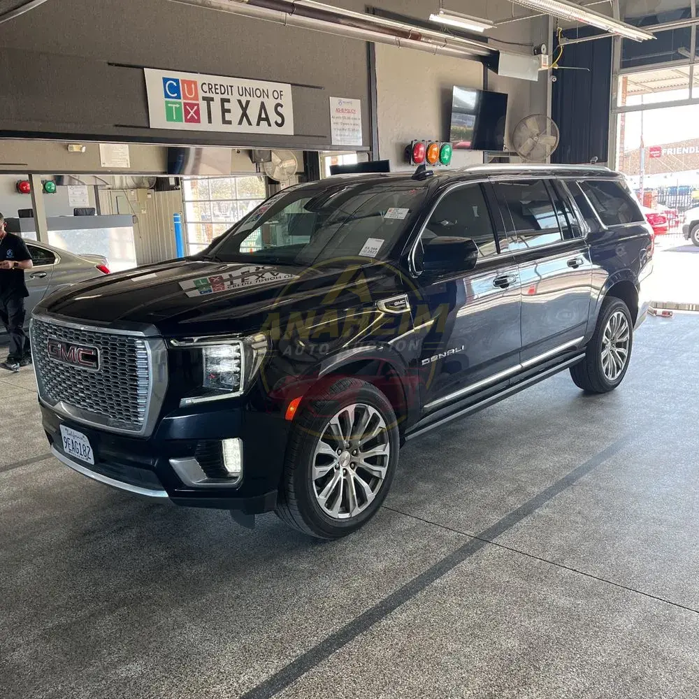 2023 GMC Yukon XL Denali