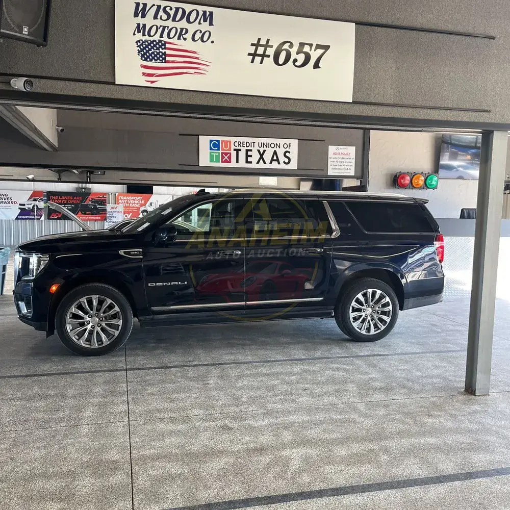2023 GMC Yukon XL Denali