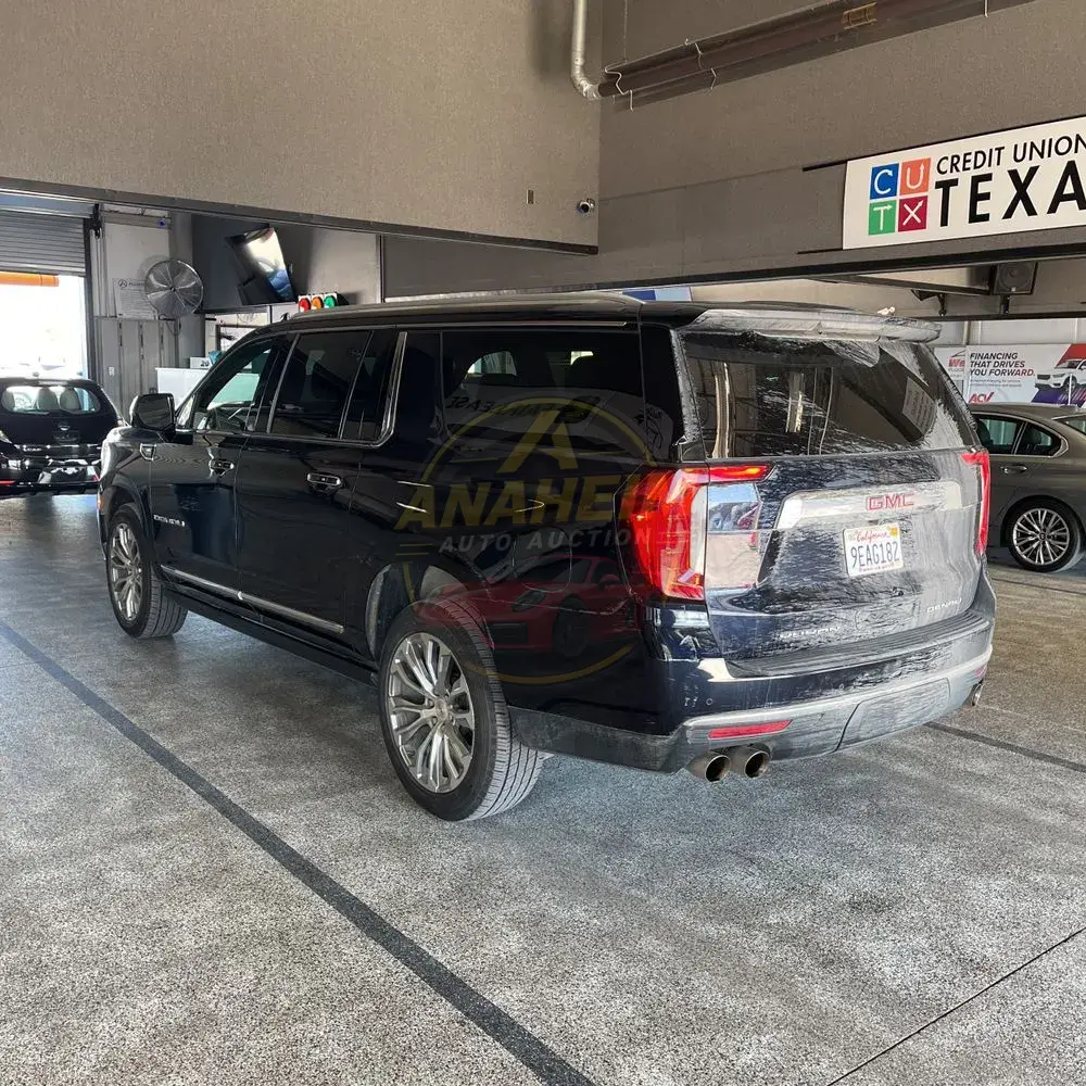 2023 GMC Yukon XL Denali