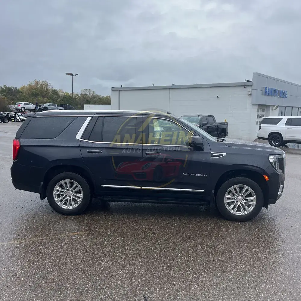 2024 GMC Yukon SLT