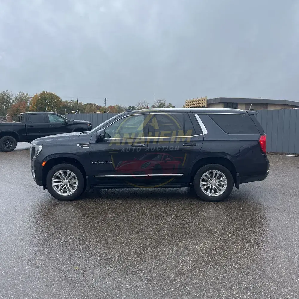 2024 GMC Yukon SLT