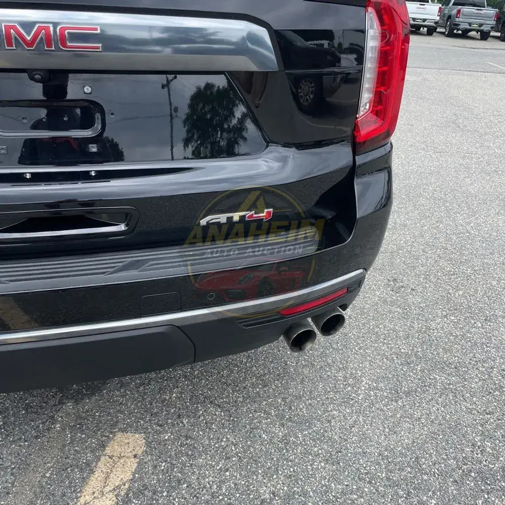 2024 GMC Yukon AT4