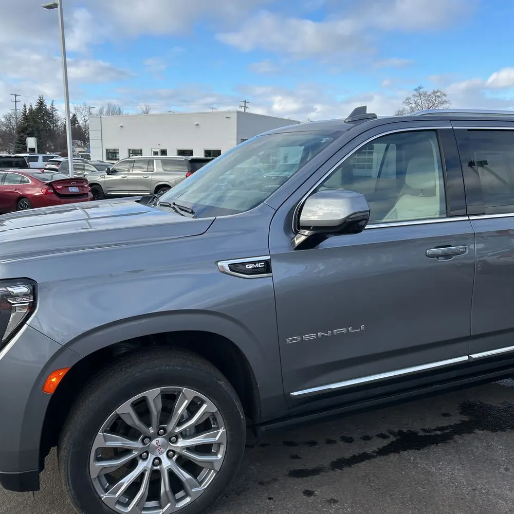 2022 GMC Yukon Denali