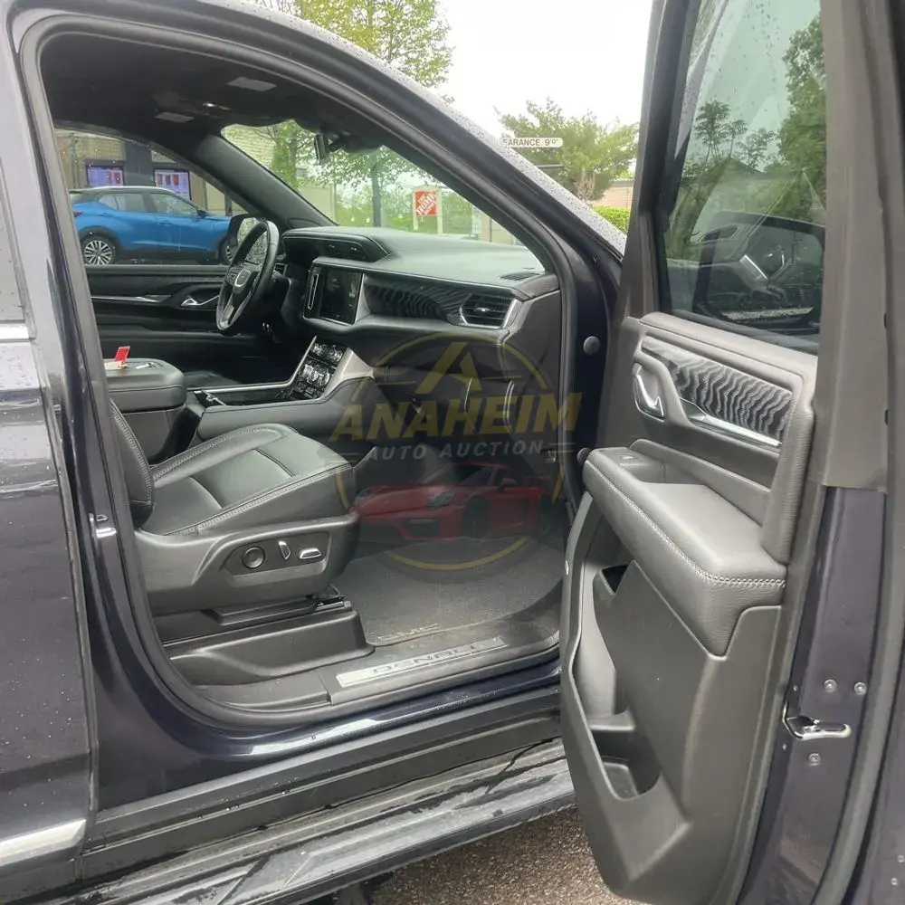 2023 GMC Yukon Denali