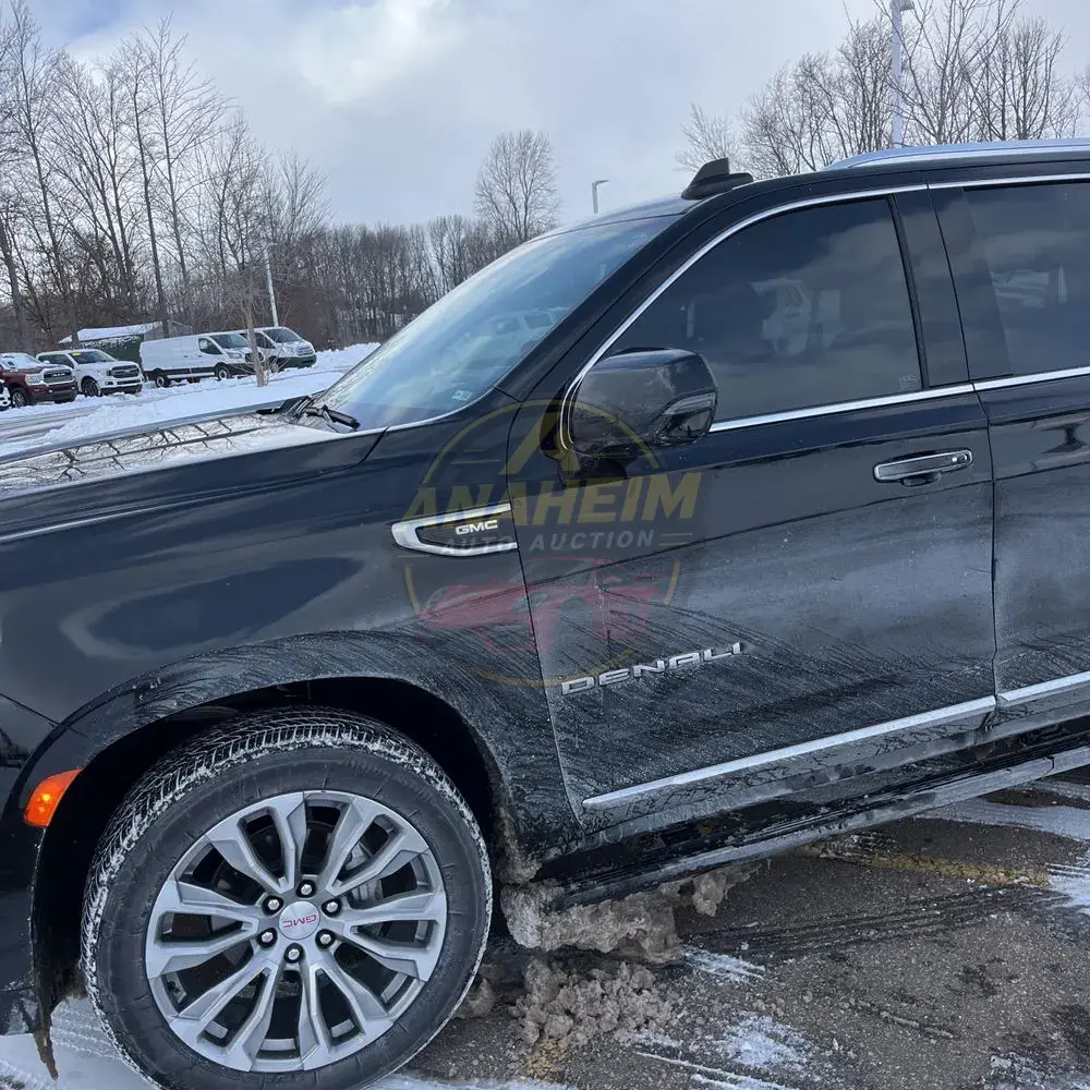 2023 GMC Yukon Denali