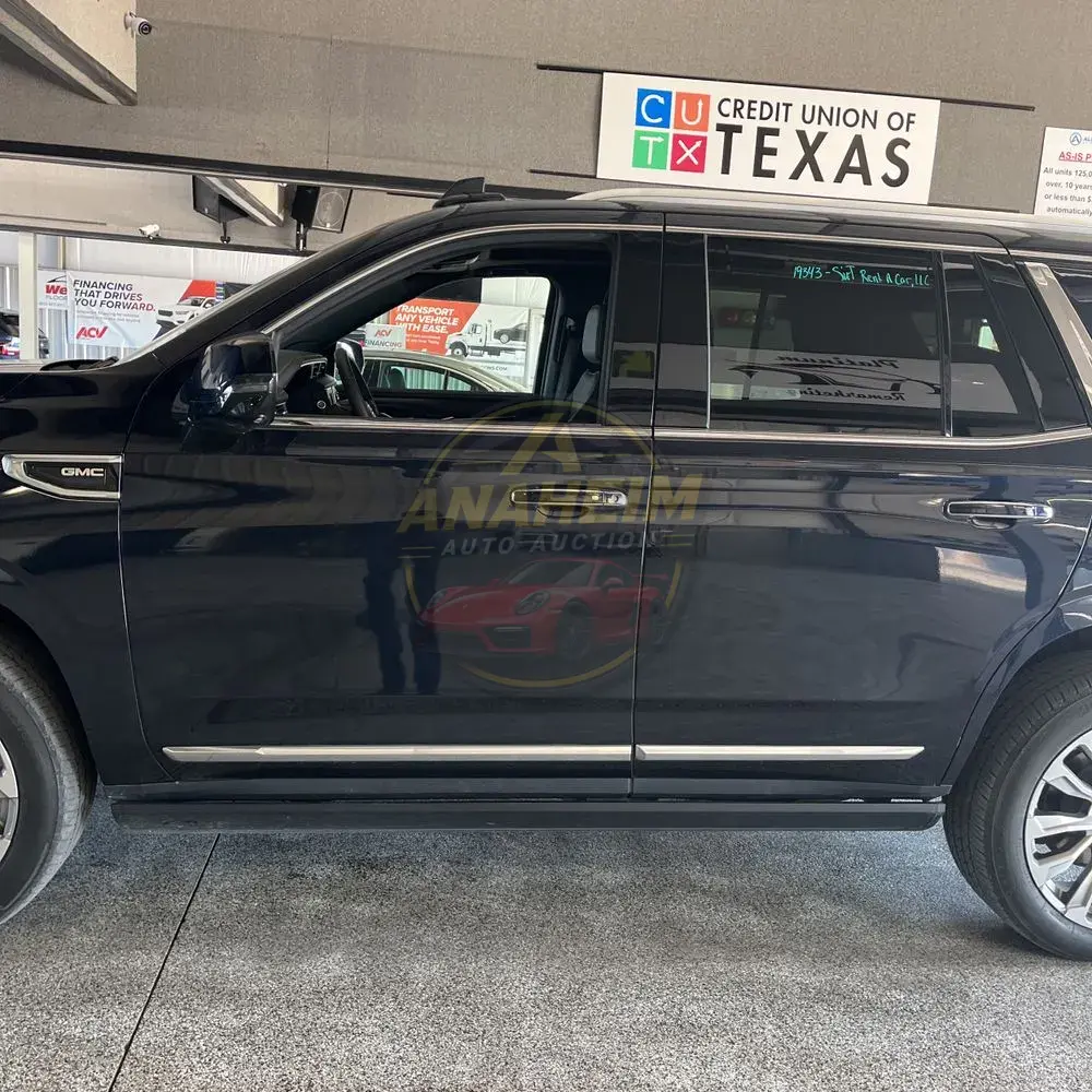 2023 GMC Yukon Denali