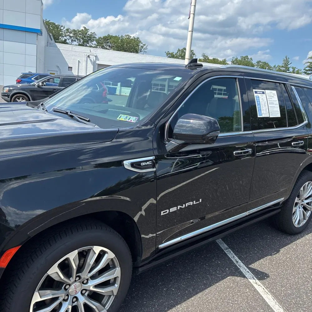 2023 GMC Yukon Denali
