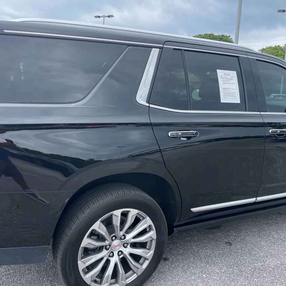 2023 GMC Yukon Denali