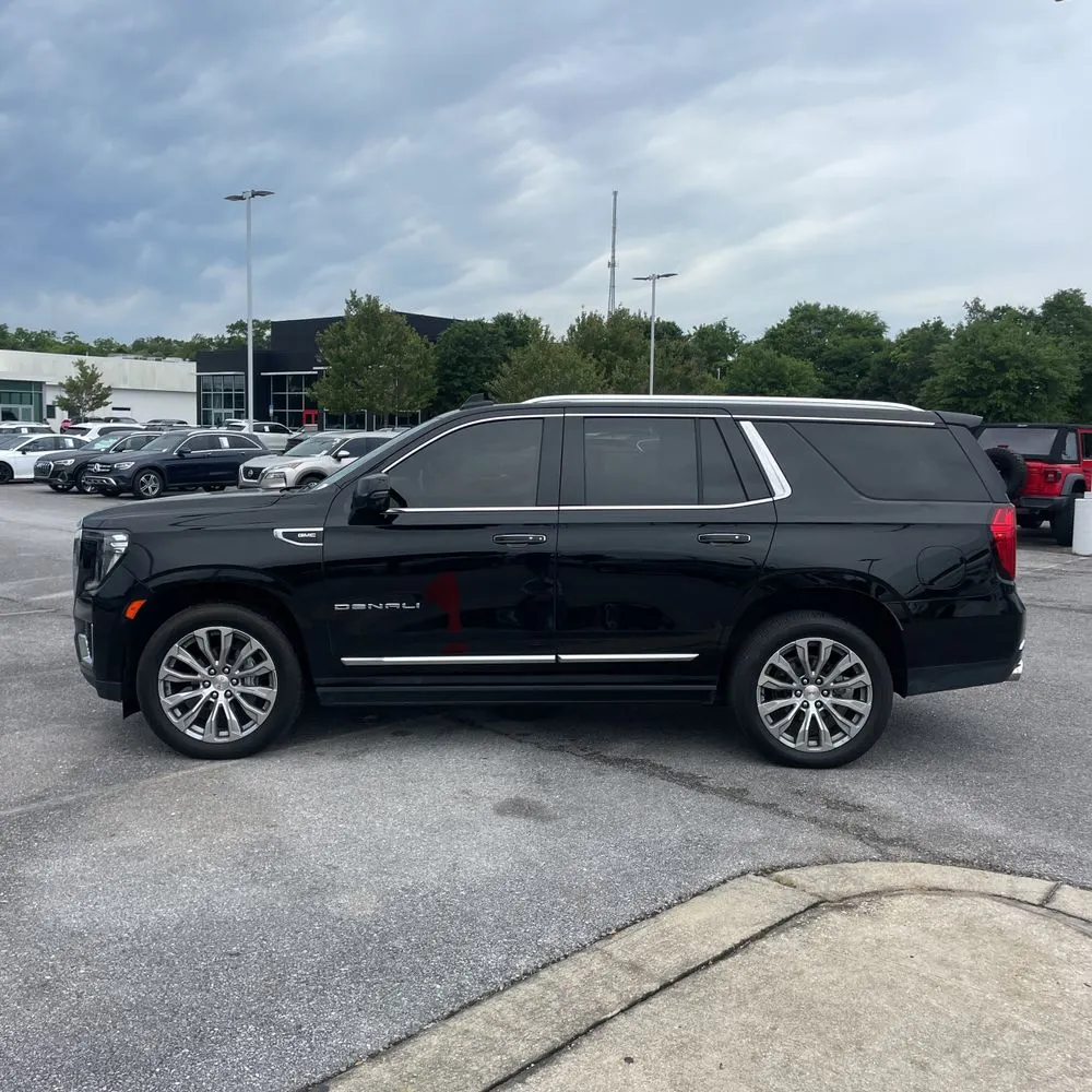 2023 GMC Yukon Denali
