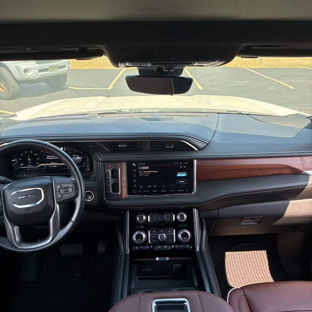 2023 GMC Yukon Denali Ultimate