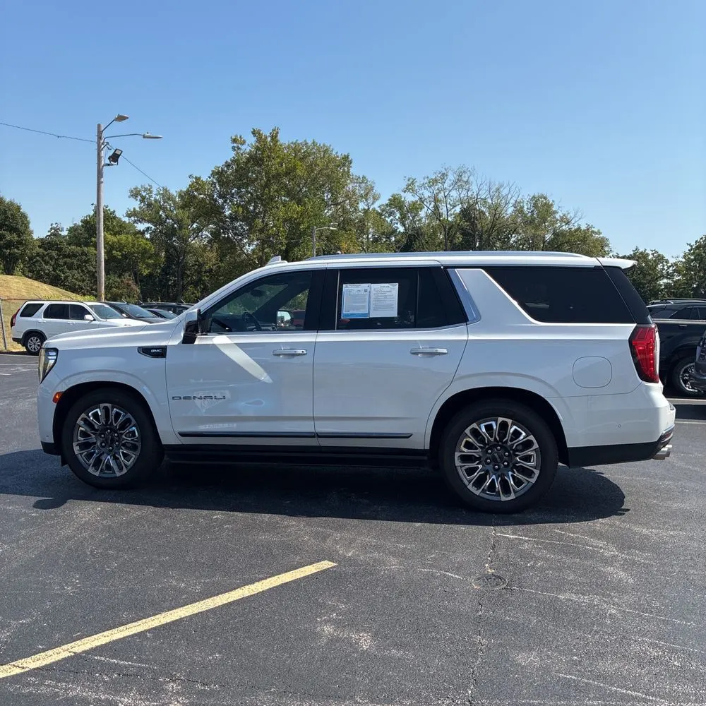 2023 GMC Yukon Denali Ultimate