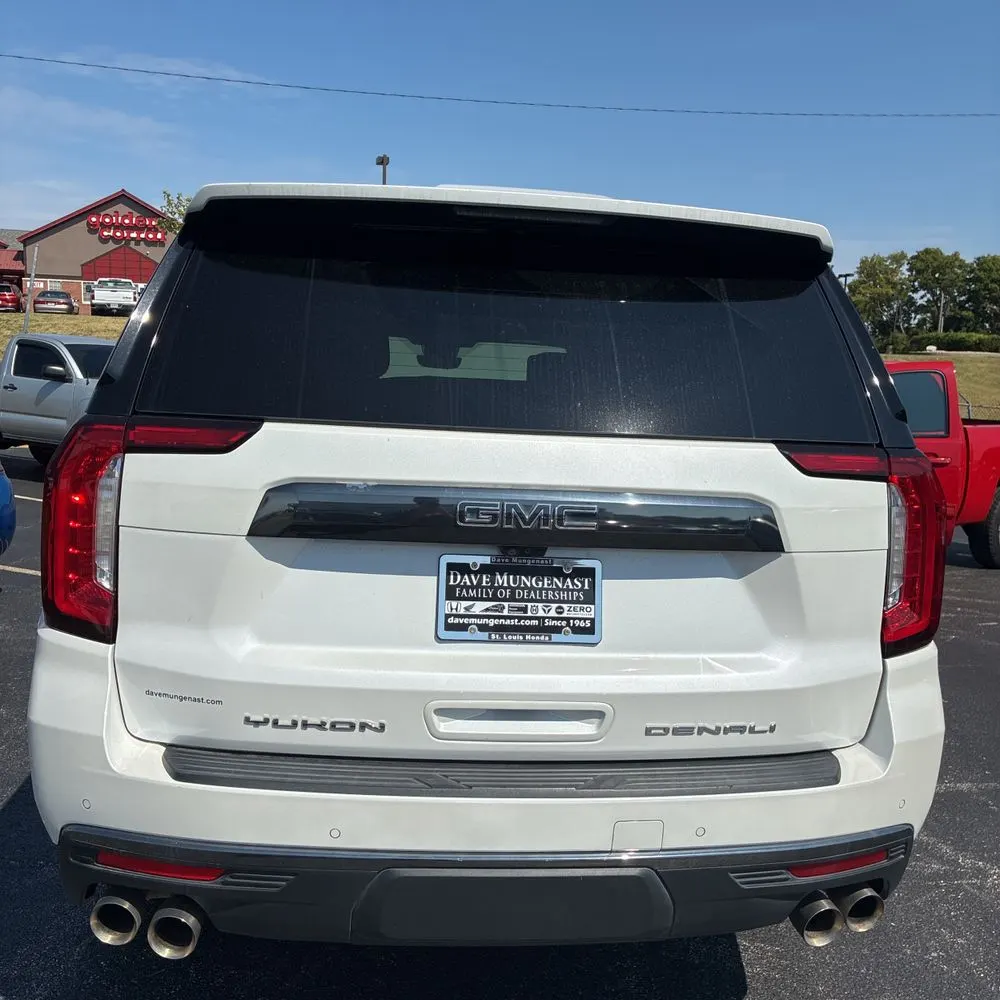 2023 GMC Yukon Denali Ultimate