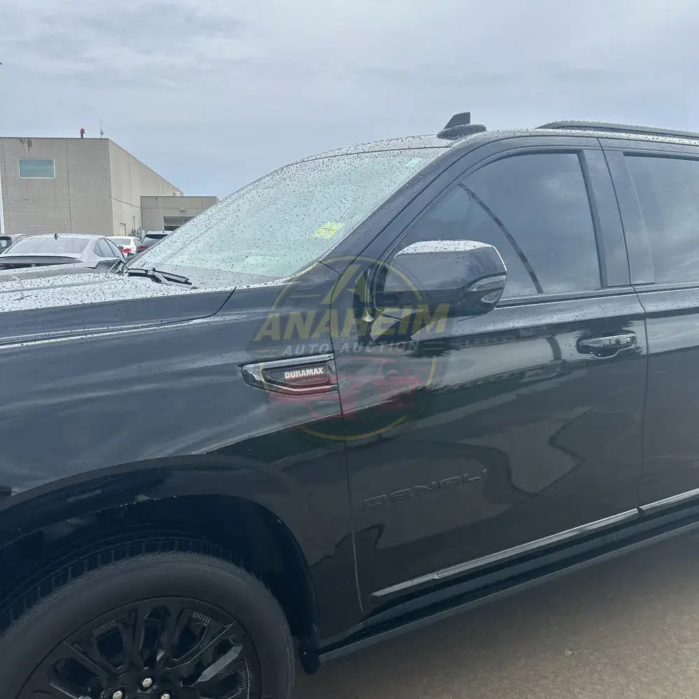 2023 GMC Yukon Denali Ultimate