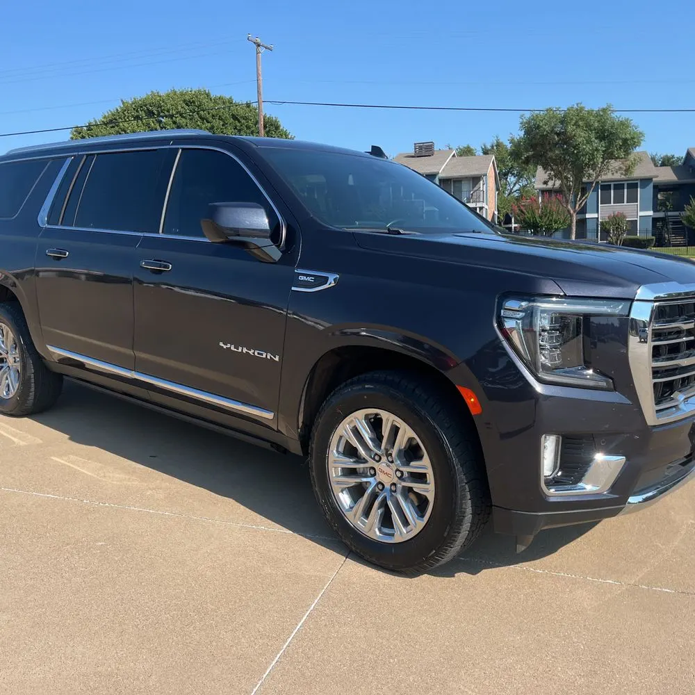 2023 GMC Yukon XL SLT