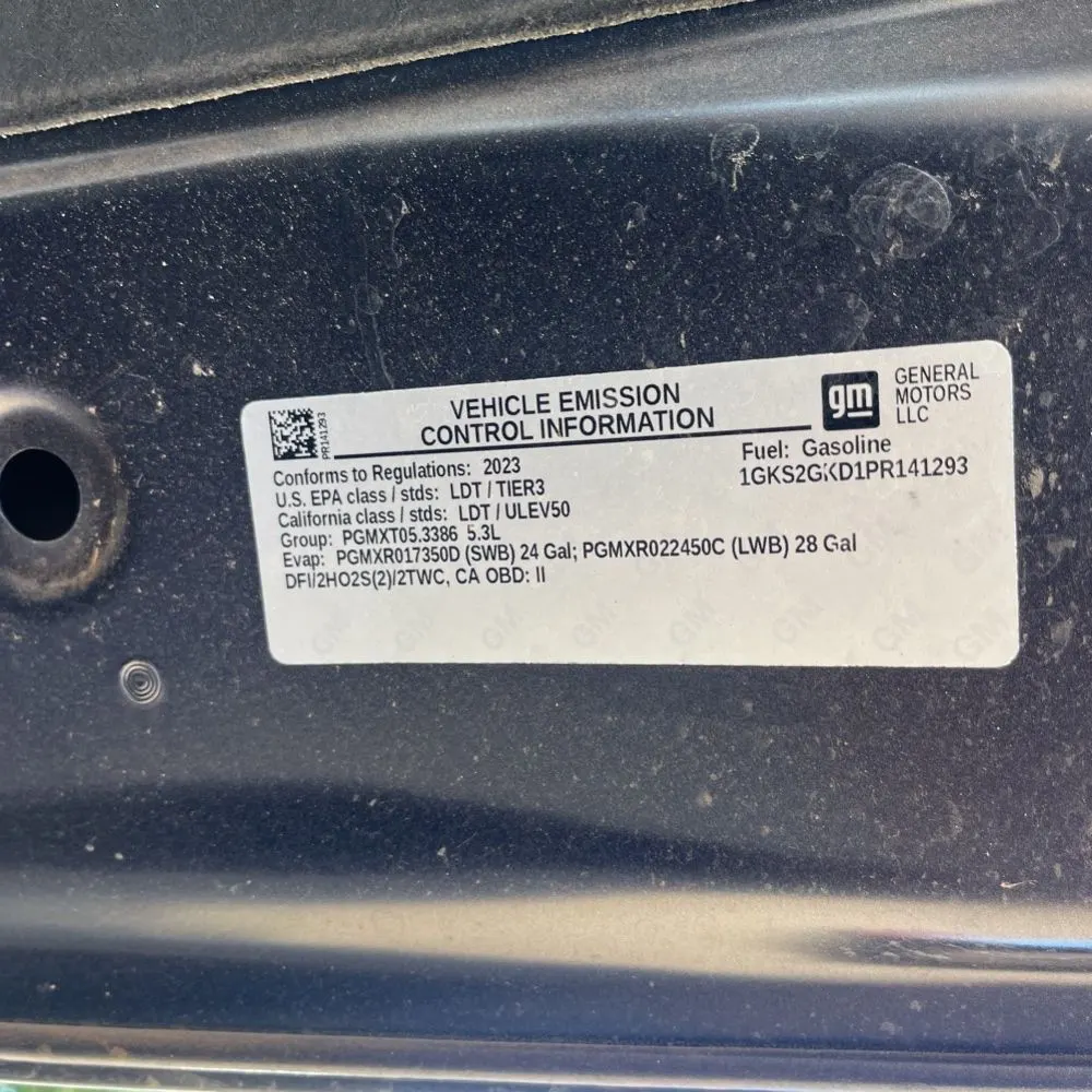 2023 GMC Yukon XL SLT
