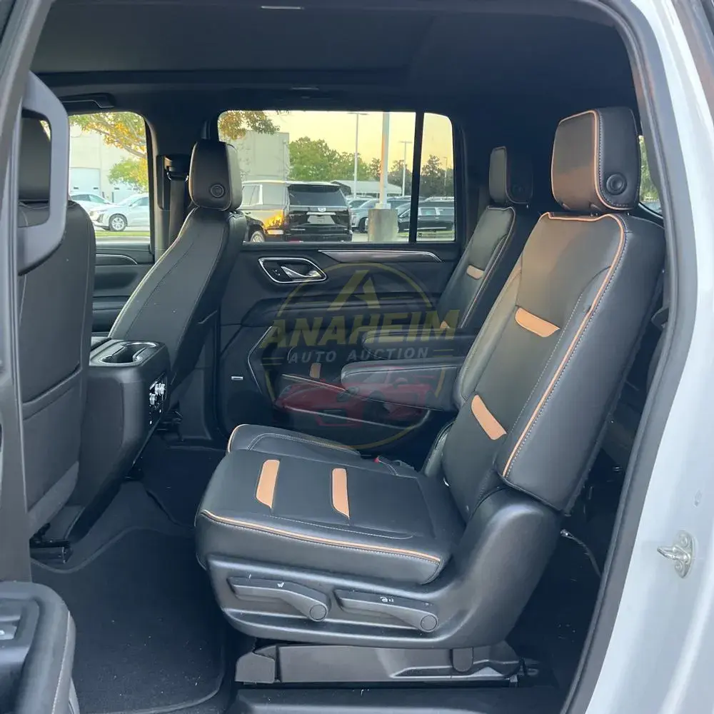 2022 GMC Yukon XL AT4