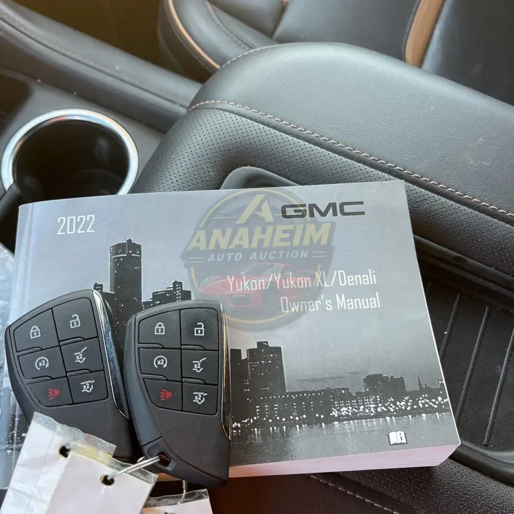 2022 GMC Yukon XL AT4