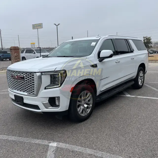 2023 GMC Yukon XL Denali