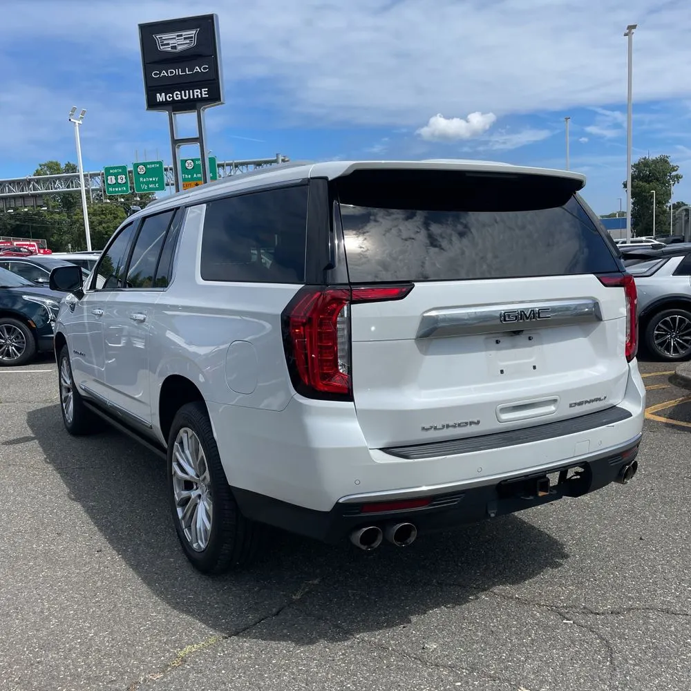 2023 GMC Yukon XL Denali