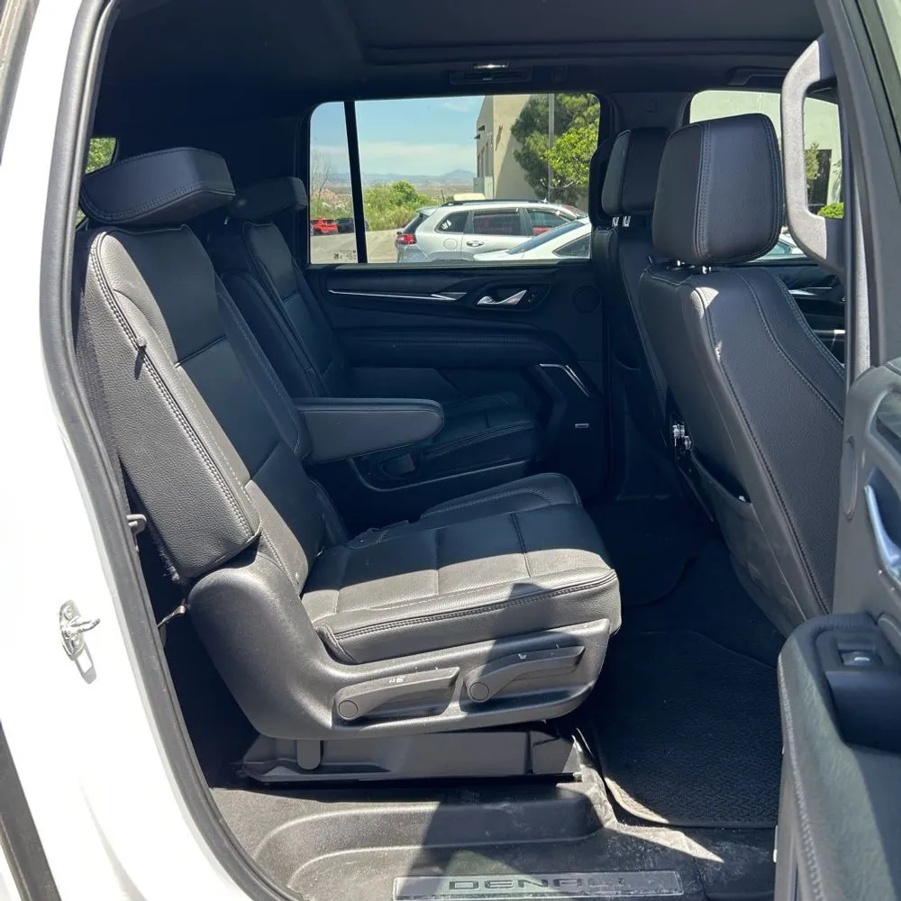 2022 GMC Yukon XL Denali