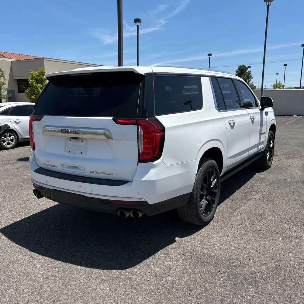 2022 GMC Yukon XL Denali