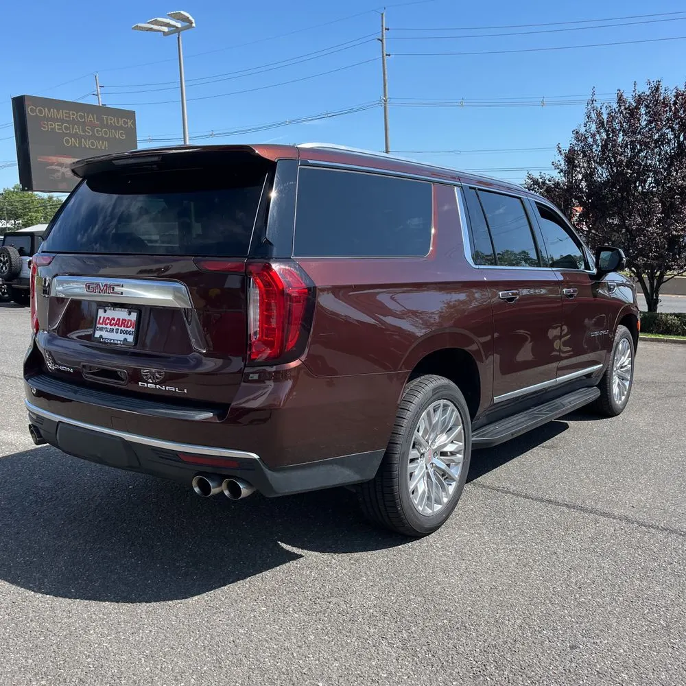 2023 GMC Yukon XL Denali