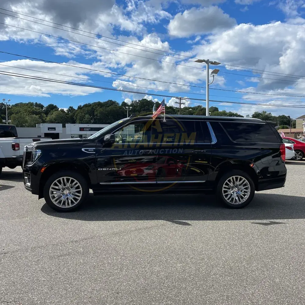 2023 GMC Yukon XL Denali