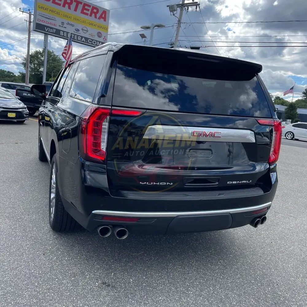 2023 GMC Yukon XL Denali