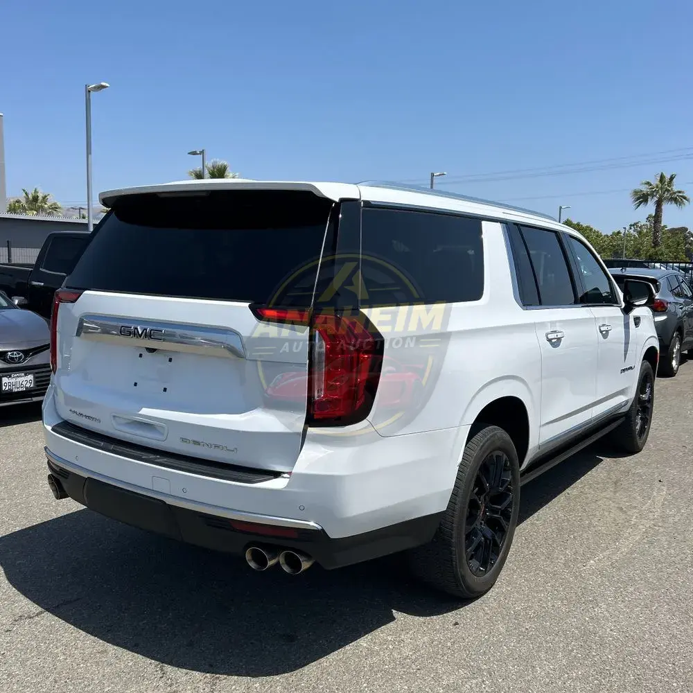 2023 GMC Yukon XL Denali
