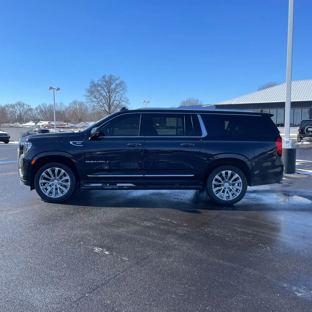 2022 GMC Yukon XL 1500 Denali