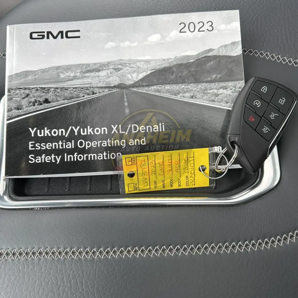 2023 GMC Yukon XL Denali