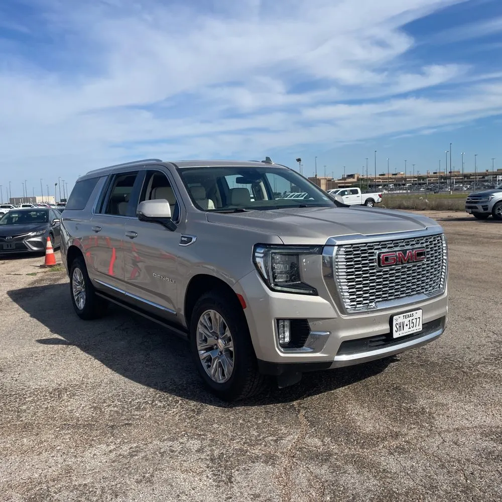 2023 GMC Yukon XL Denali