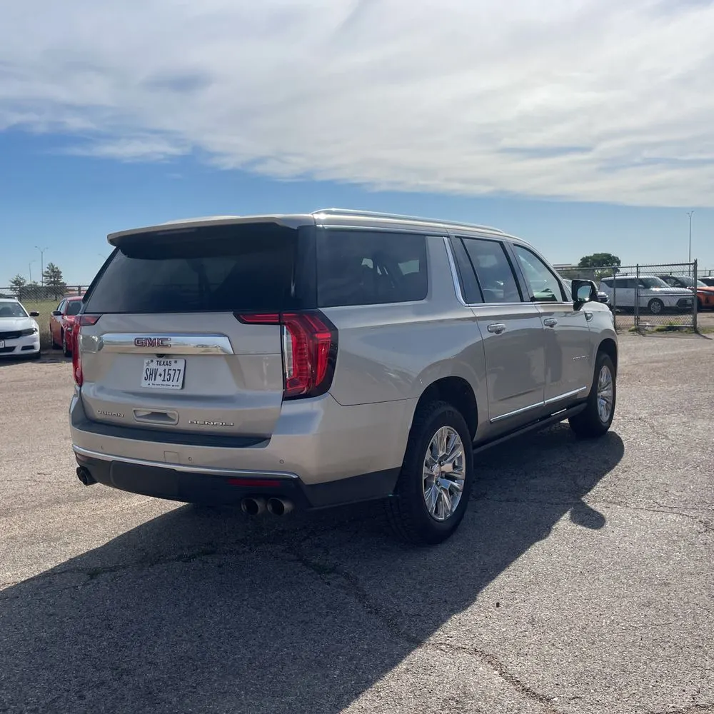 2023 GMC Yukon XL Denali
