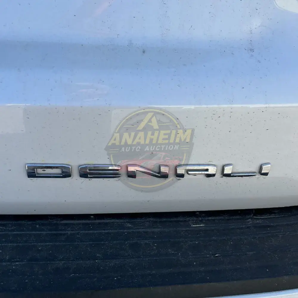 2023 GMC Yukon XL Denali