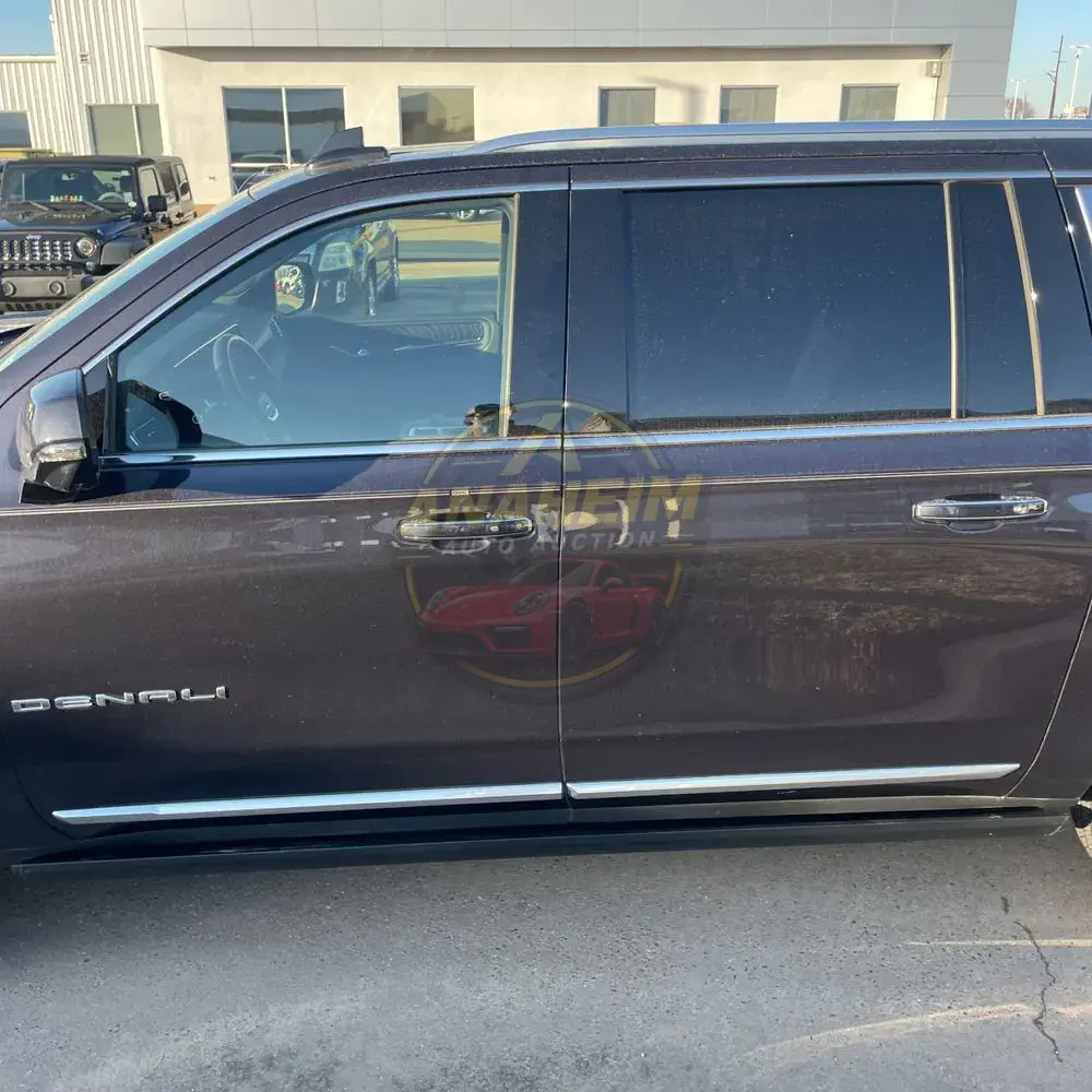 2023 GMC Yukon XL Denali