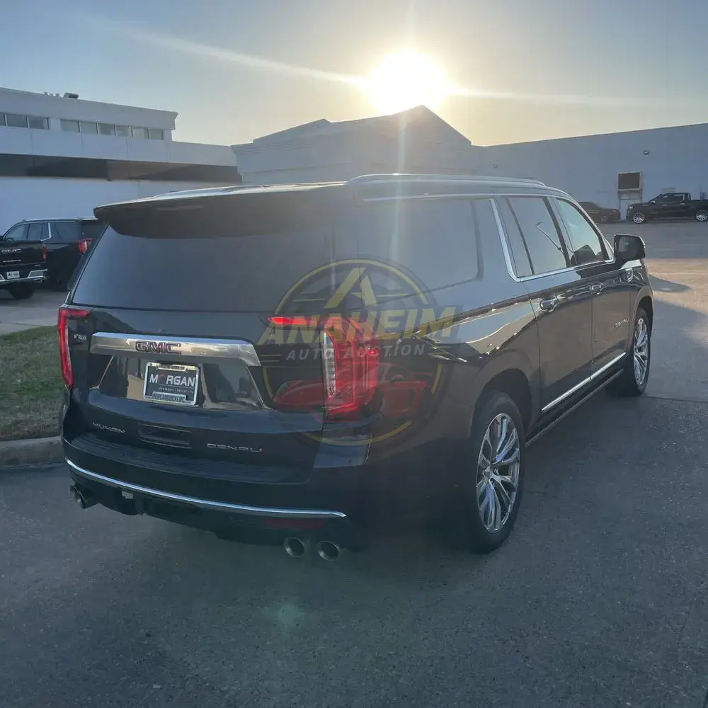 2023 GMC Yukon XL Denali
