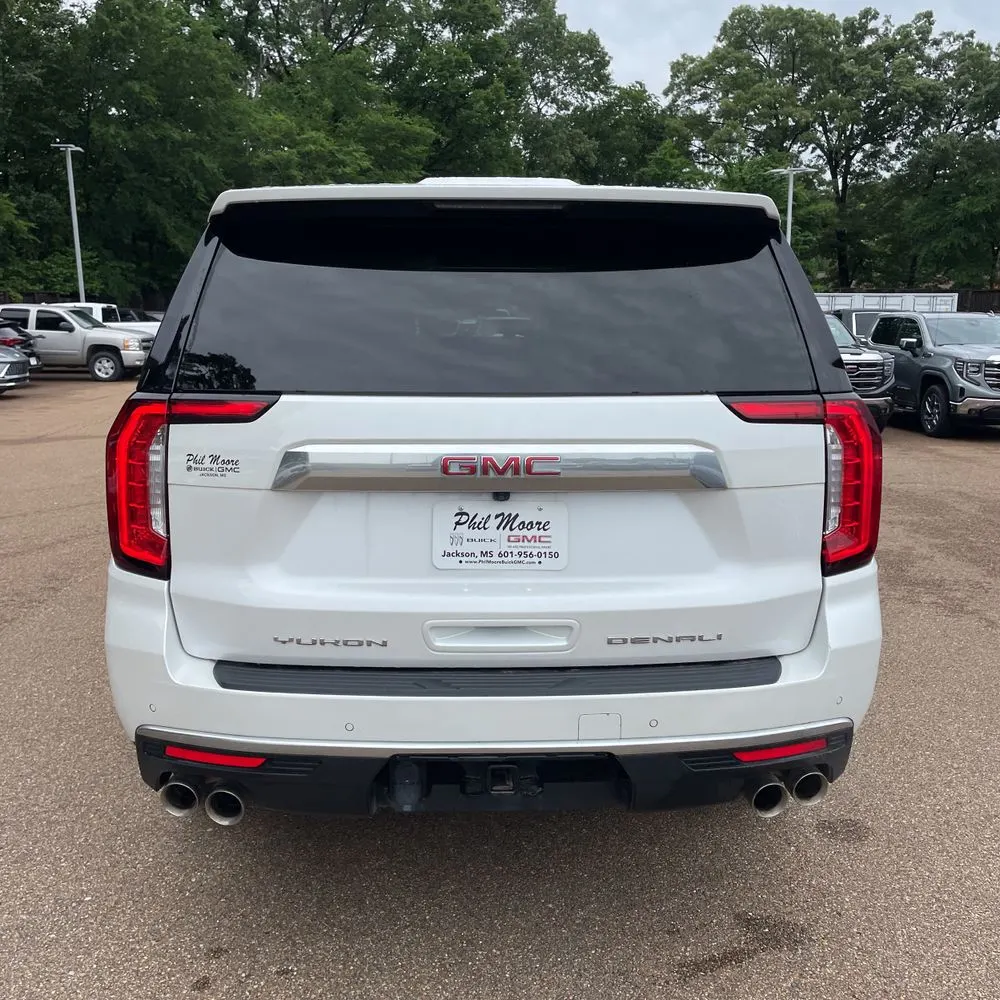 2023 GMC Yukon XL Denali