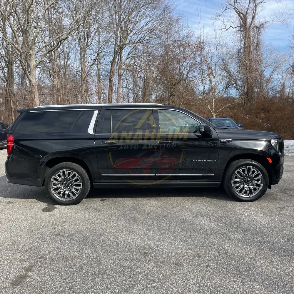 2023 GMC Yukon XL Denali Ultimate