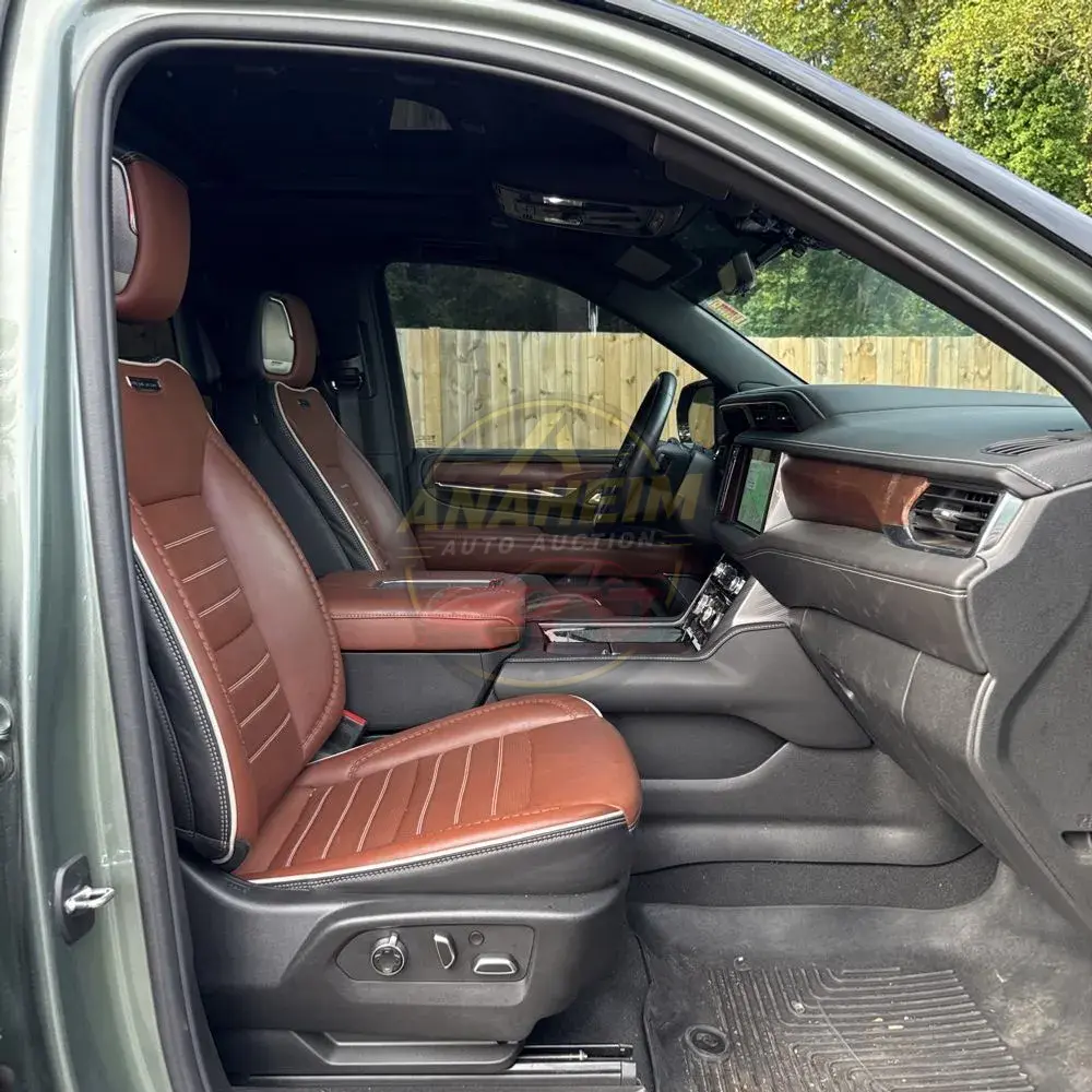 2023 GMC Yukon XL Denali Ultimate