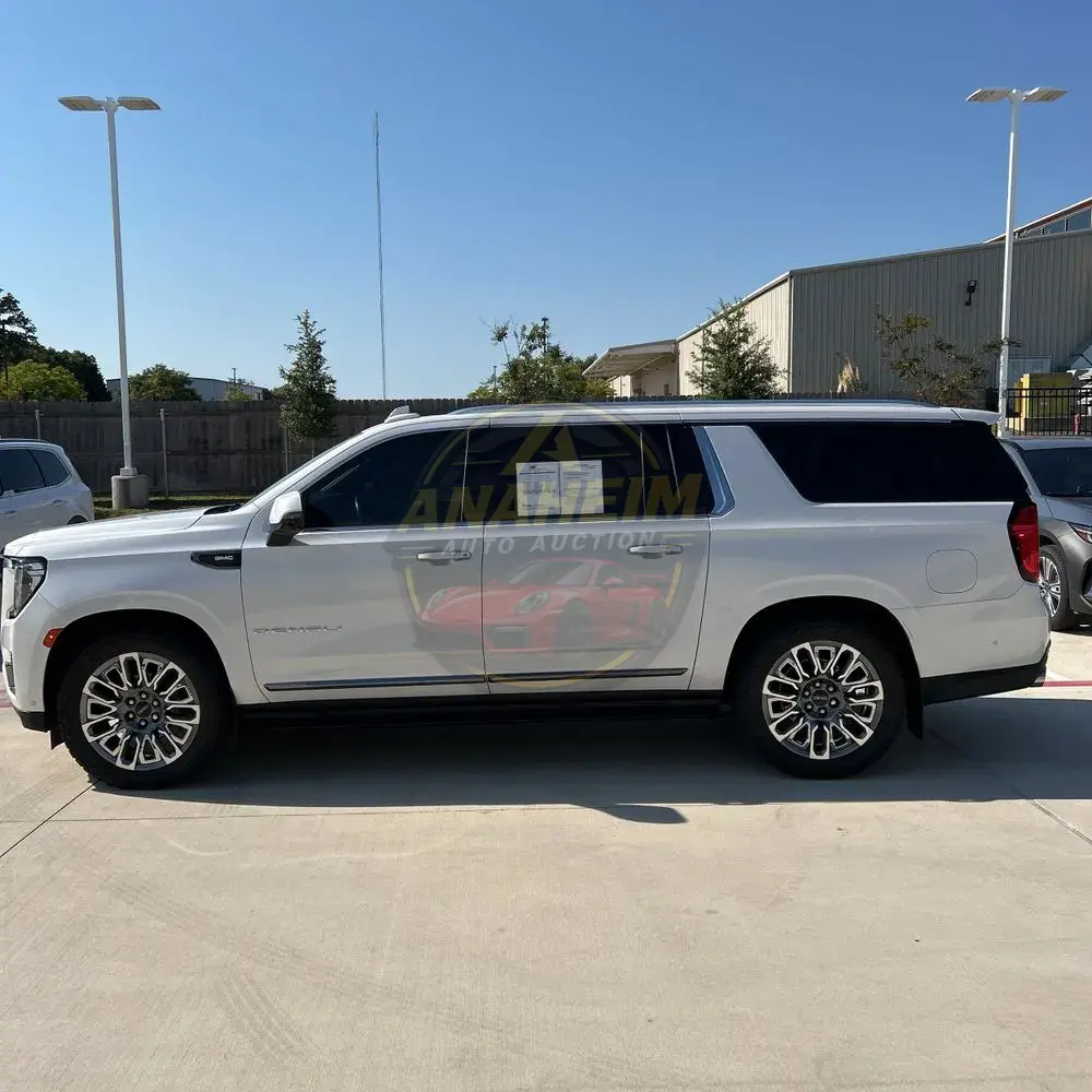 2023 GMC Yukon XL Denali Ultimate
