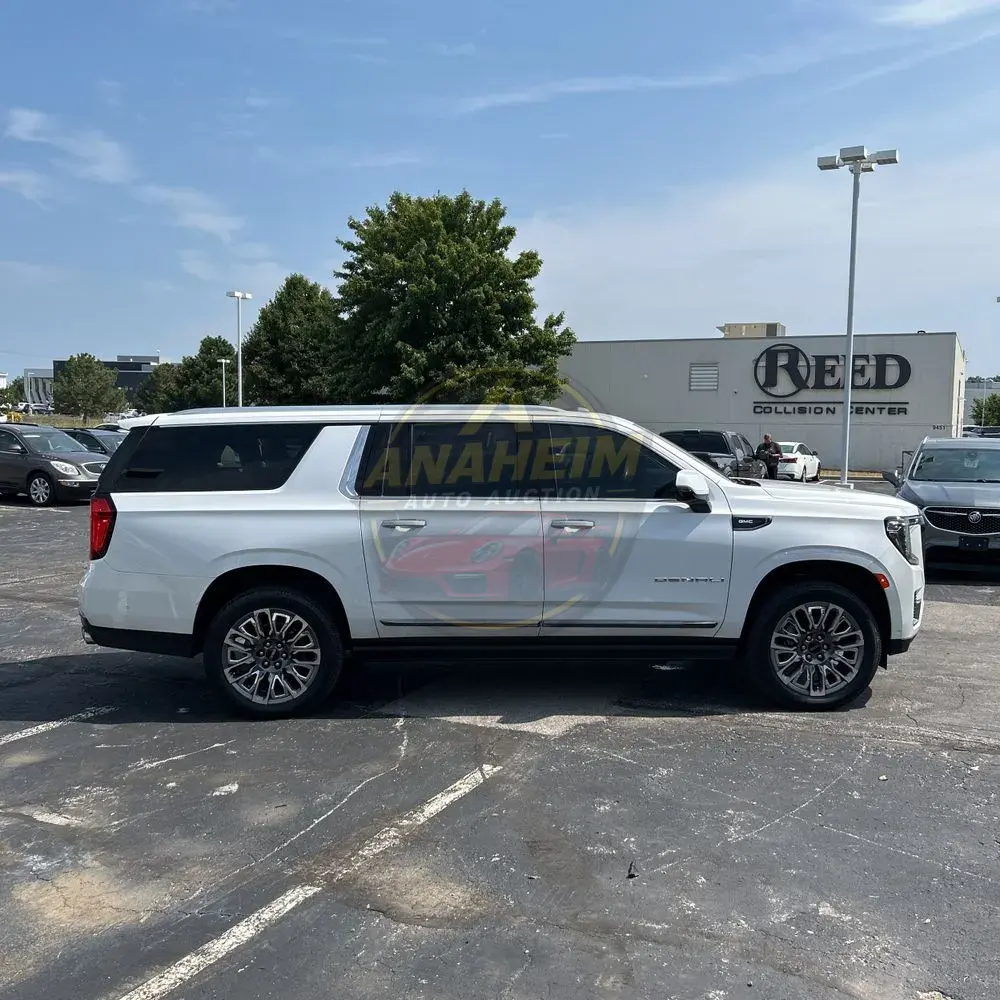 2023 GMC Yukon XL Denali Ultimate