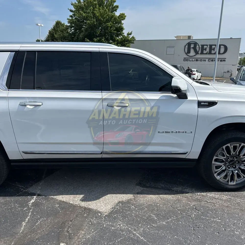 2023 GMC Yukon XL Denali Ultimate
