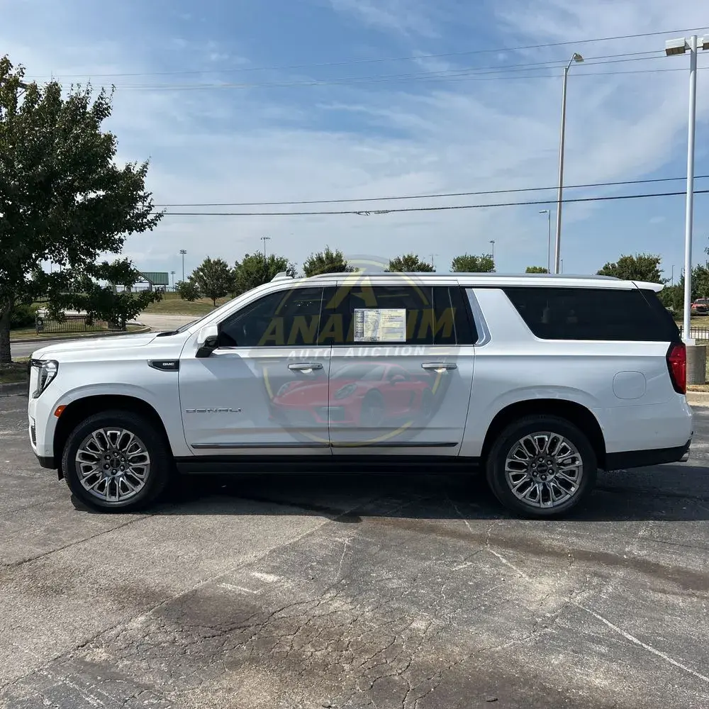2023 GMC Yukon XL Denali Ultimate